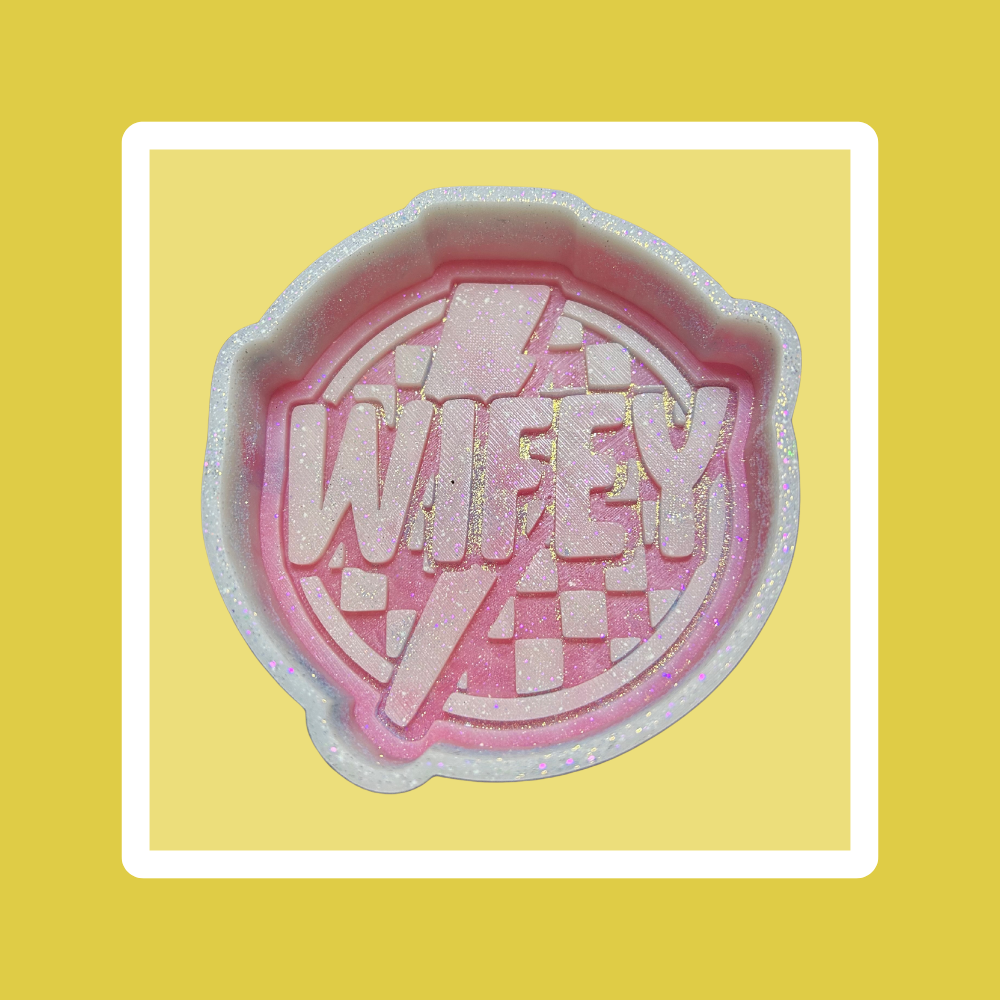 Custom Wifey with Checkered Freshie