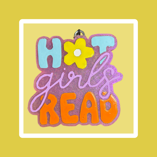 Hot Girls Read Freshie