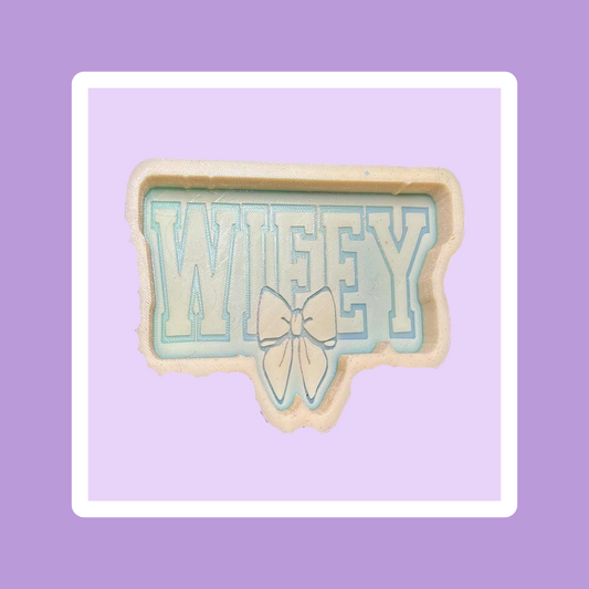 Custom Wifey With Bow Freshie